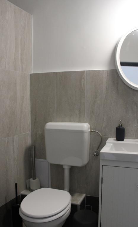 Ovaros Apartman Veszprém Exterior photo