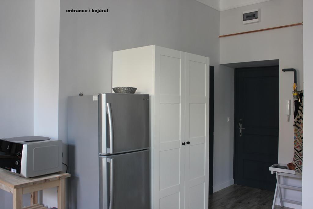 Ovaros Apartman Veszprém Exterior photo